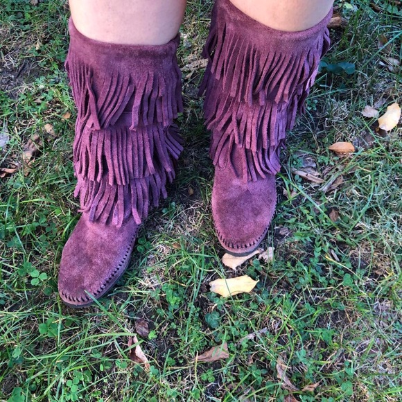 Lilac purple Minnetonka sz 8 boots!! - Picture 2 of 4